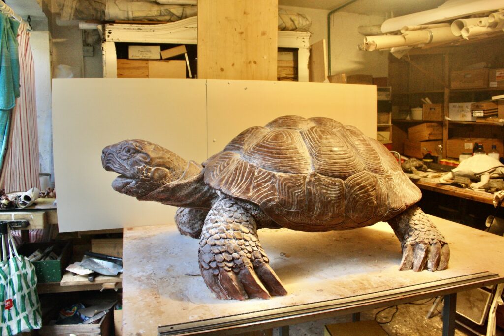 Das fertige Wachsmodell in meinem Atelier.